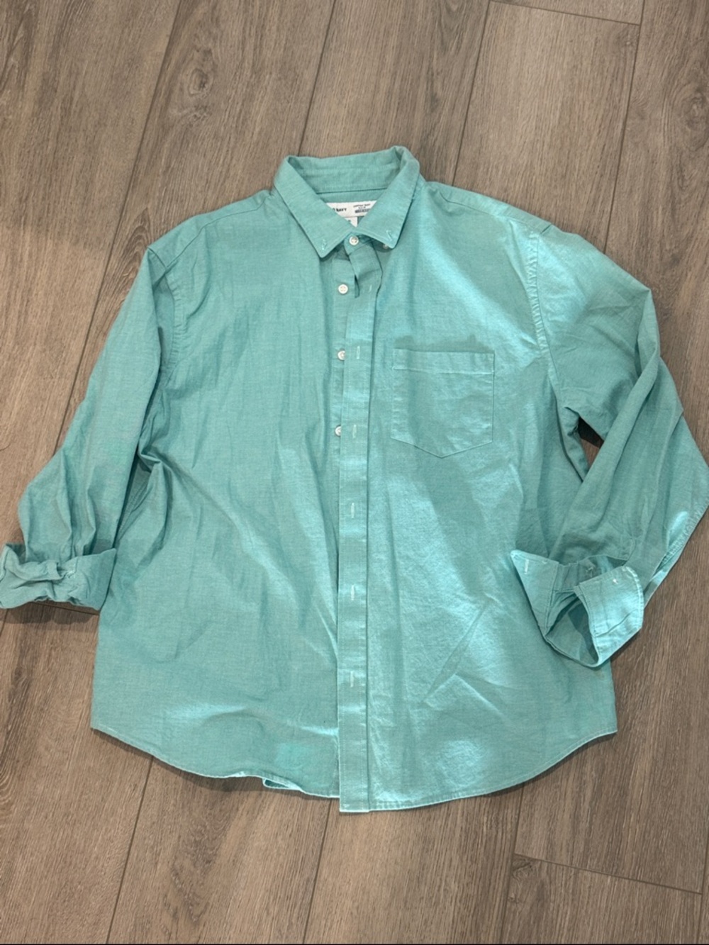 Old Navy Men's Button-Down Shirt in Aqua